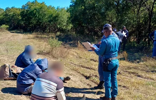 Detienen a cuatro mexicanos en laboratorio de drogas valuado en 105 mdp en Sudáfrica