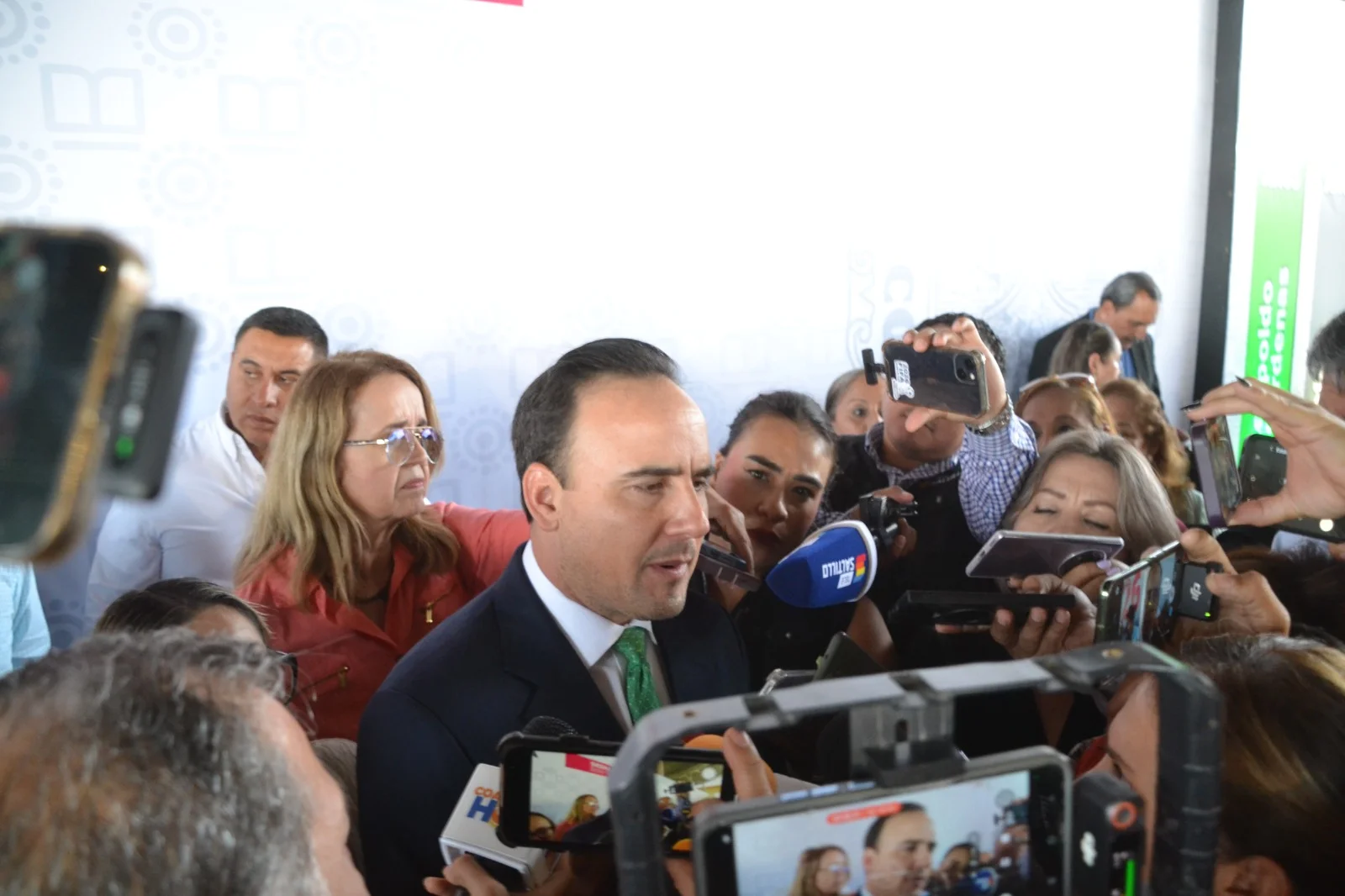 Gobernador de Coahuila afirma que entidad está lista para campañas electorales pese a tensiones.