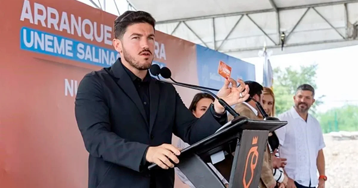 Tras recibir recursos de proveedores del Gobierno, el despacho de Samuel García y su padre ahora financia campaña del mandatario en redes