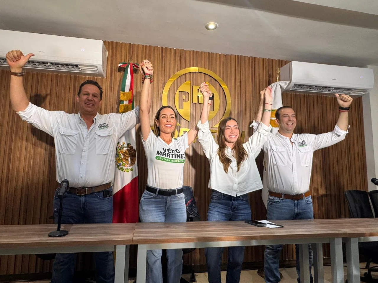Candidatos en Torreón denuncian uso político de programas sociales y apagones durante campaña.