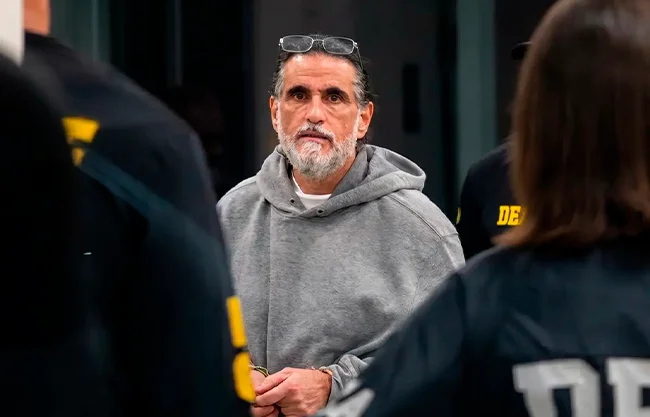En caso de ser hallado culpable en un eventual juicio, Saab podría enfrentar una pena de hasta 20 años de prisión