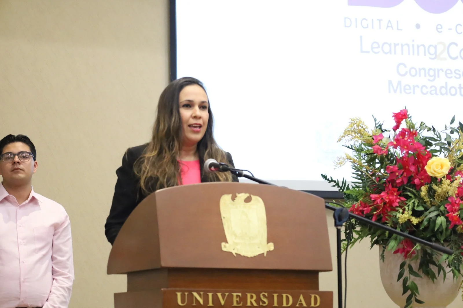UAdeC inaugura DecDay 2025: tendencias en comercio digital y mercadotecnia en la FEM Laguna.