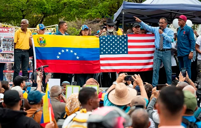 La representación diplomática de Estados Unidos en Venezuela es encabezada por John Barrett, quien sustituyó recientemente a Laura Dogu.