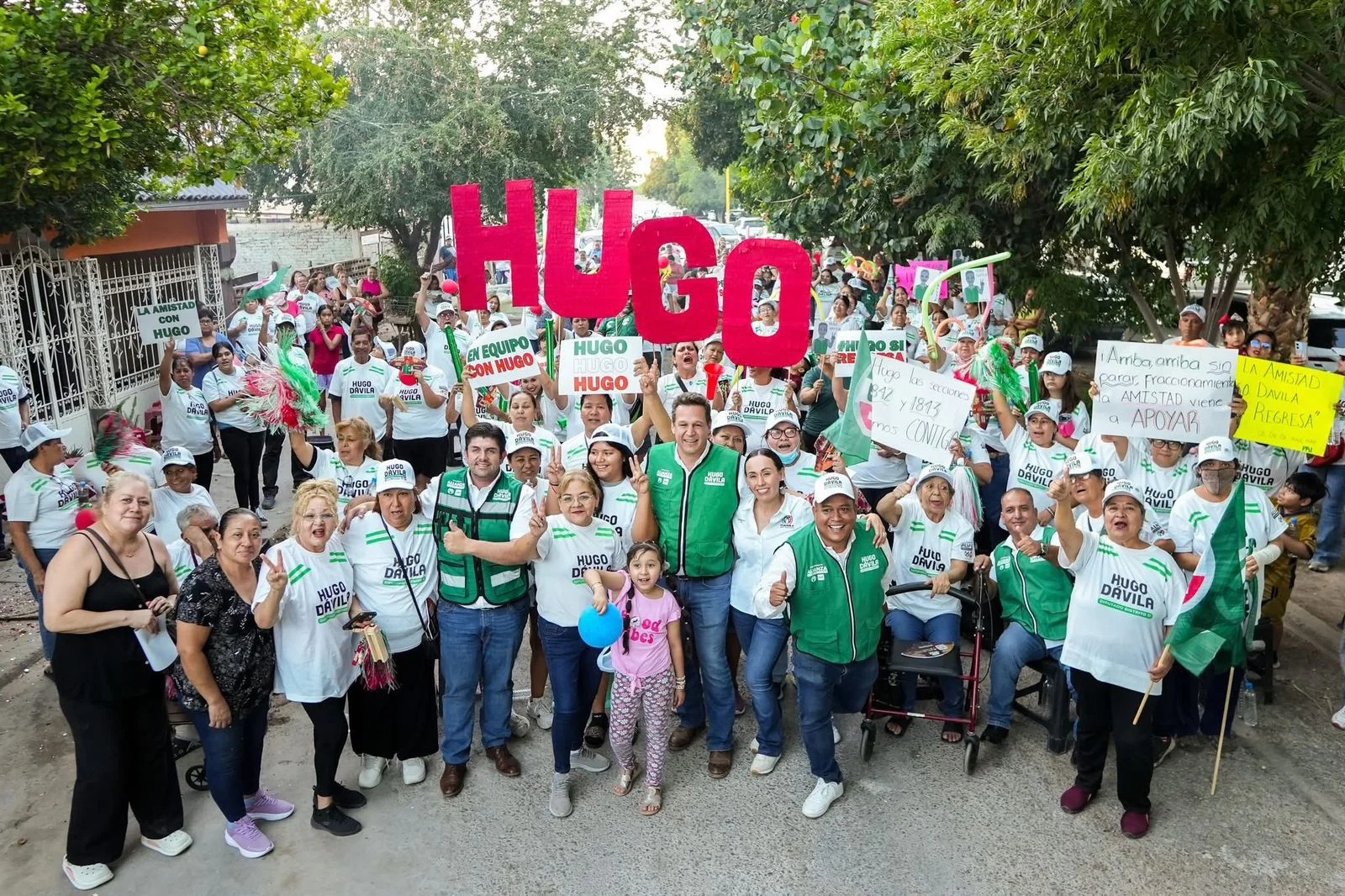 Hugo Dávila plantea trabajo conjunto con empresarios y ciudadanos de Torreón
