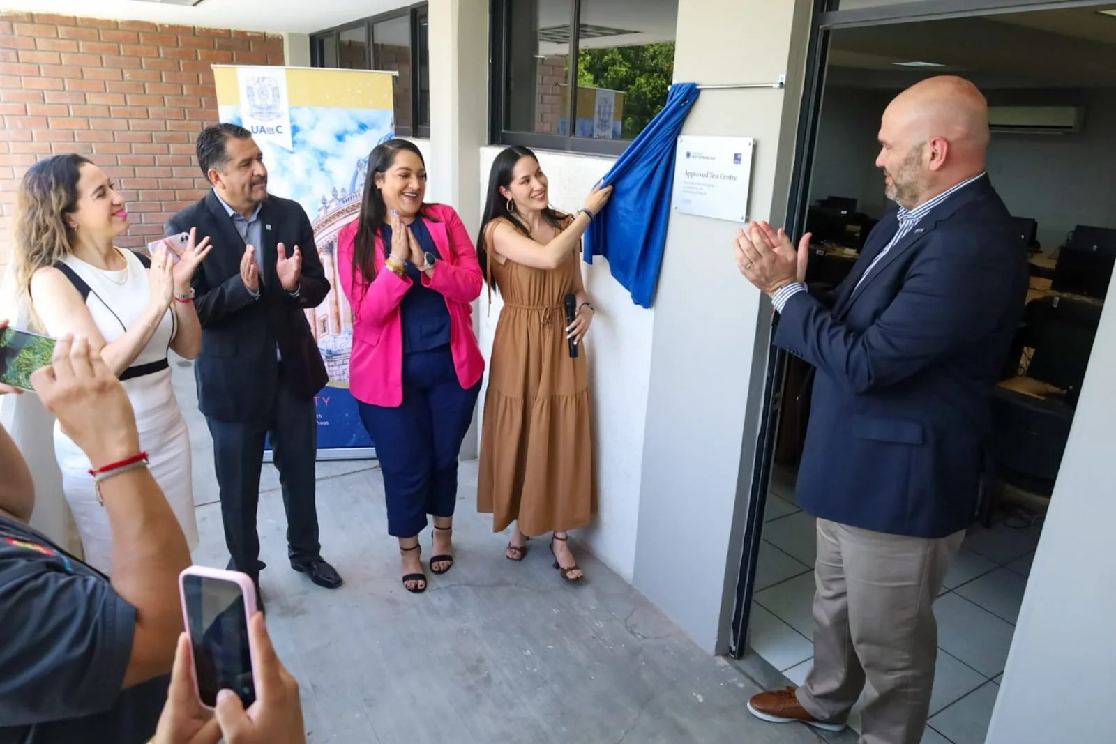 UAdeC inaugura Oxford Test Centre Laguna para certificar inglés con estándares internacionales.