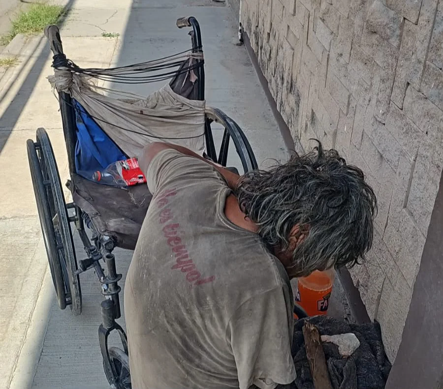 Personas en situación de calle y adicciones reciben nueva oportunidad de vida gracias a alianza entre Seguridad Pública y centros de rehabilitación en Torreón.