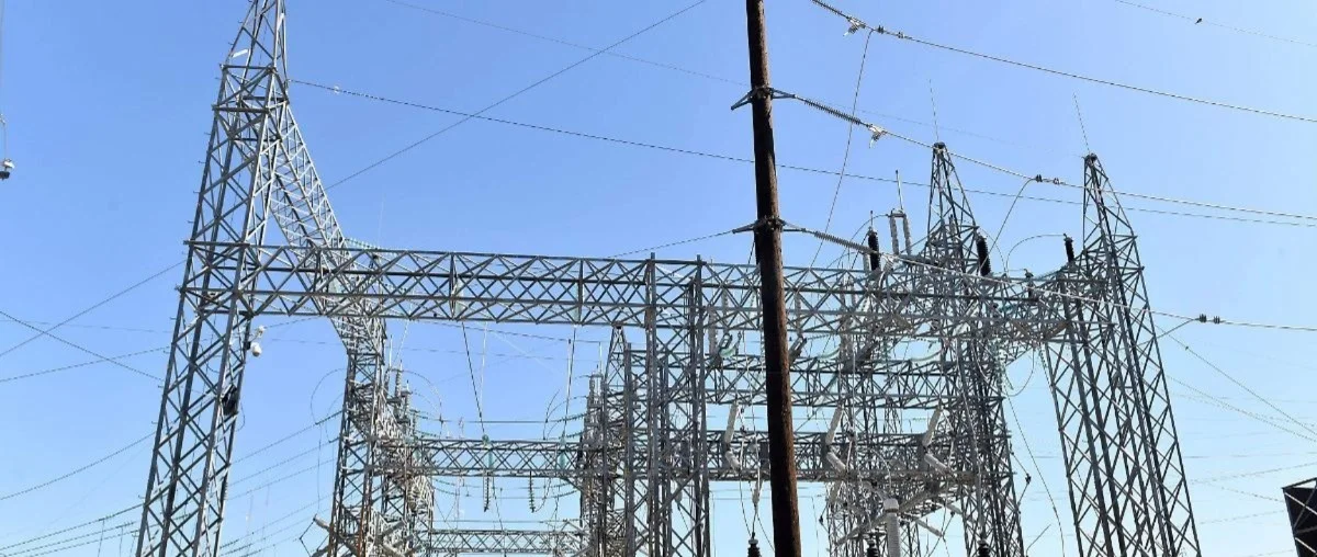 CFE investiga fallas en subestación Frankee; descartan sabotaje, pero analizan daños que dejaron sin luz a miles en La Laguna.