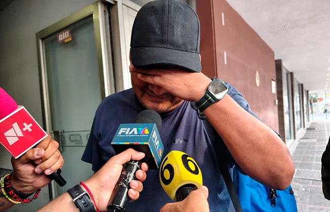 Hombre queda atrapado en el cine tras quedarse dormido durante una función en Monterrey