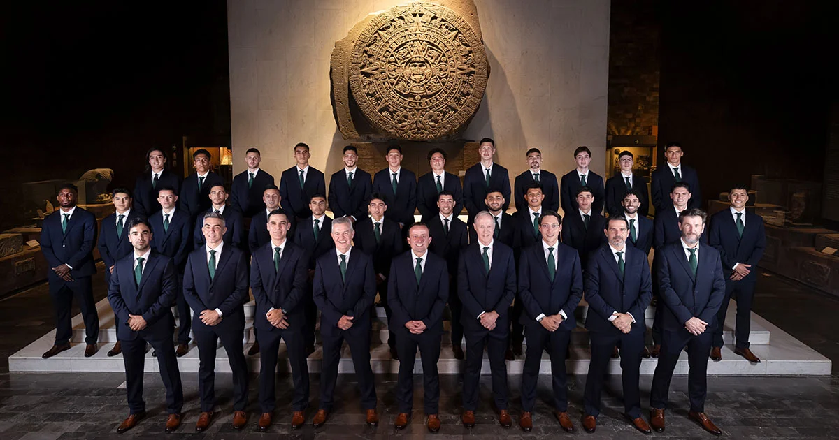 Selección Mexicana presenta foto oficial rumbo al Mundial 2026; posaron en el Museo de Antropología.