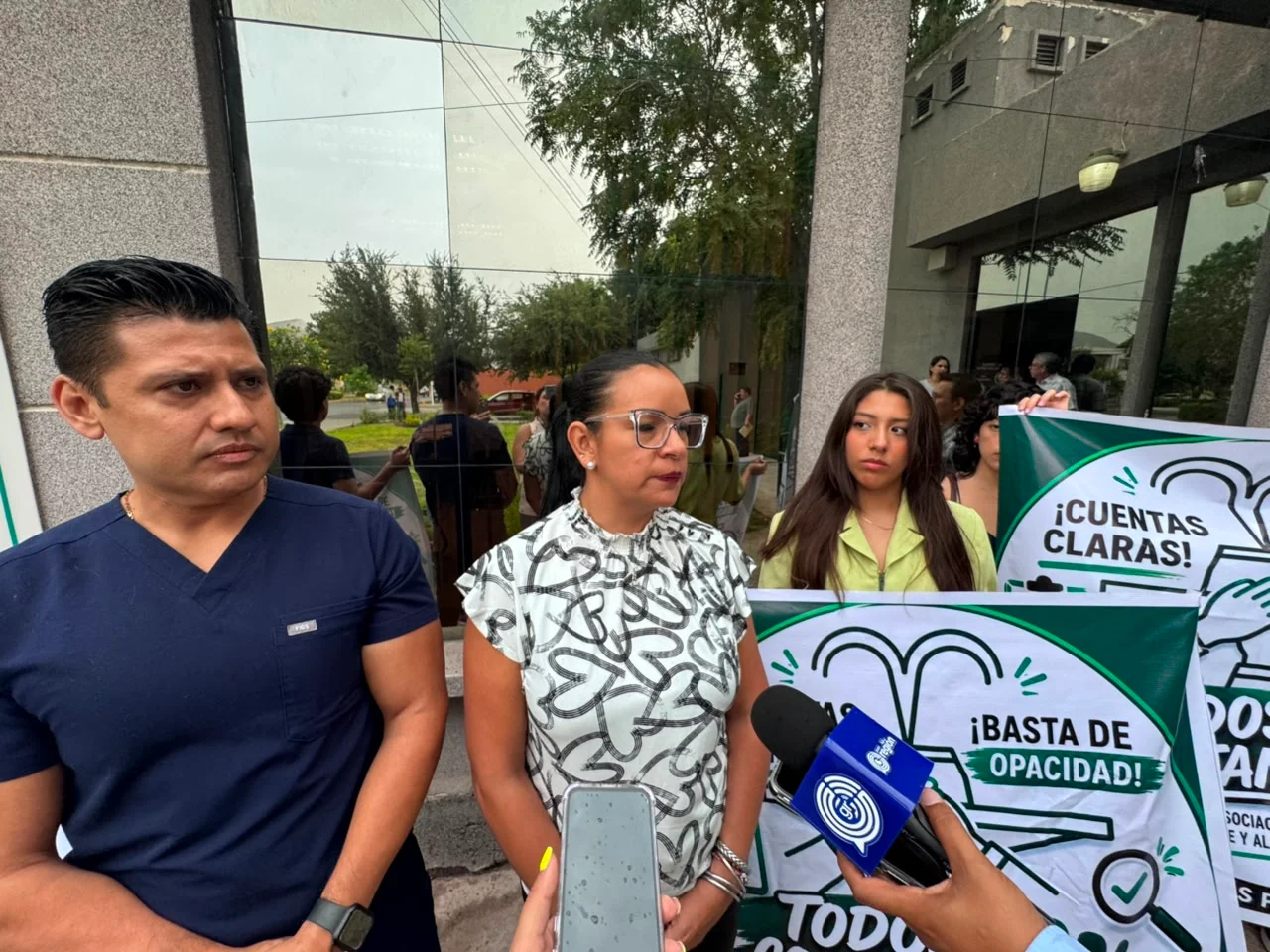Vecinos de Torreón Jardín denuncian aumento del 60% en cuota de seguridad sin previo aviso ni mejora en el servicio.