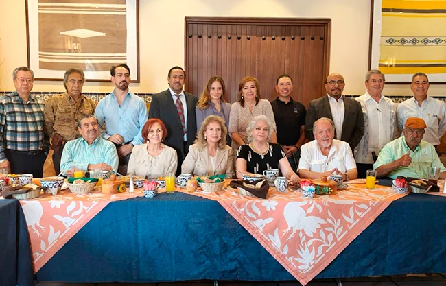 En Asamblea de Asociados realizada este miércoles, la maestra Lucila Ruiz Múzquiz fue elegida como nueva presidenta del Comité Internacional de Ciudades Hermanas de Saltillo, sucediendo en el cargo a Jorge Flores Prado, quien encabezó dicho organismo durante el último año