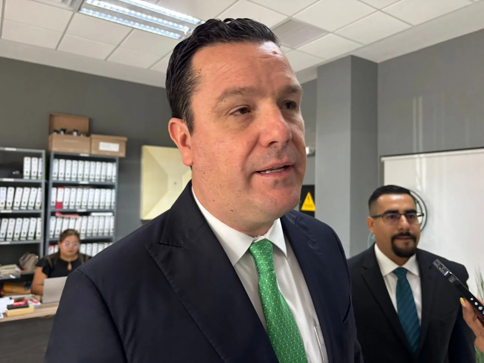 Detienen a dos personas por presunta intimidación electoral con documentos falsos en Coahuila