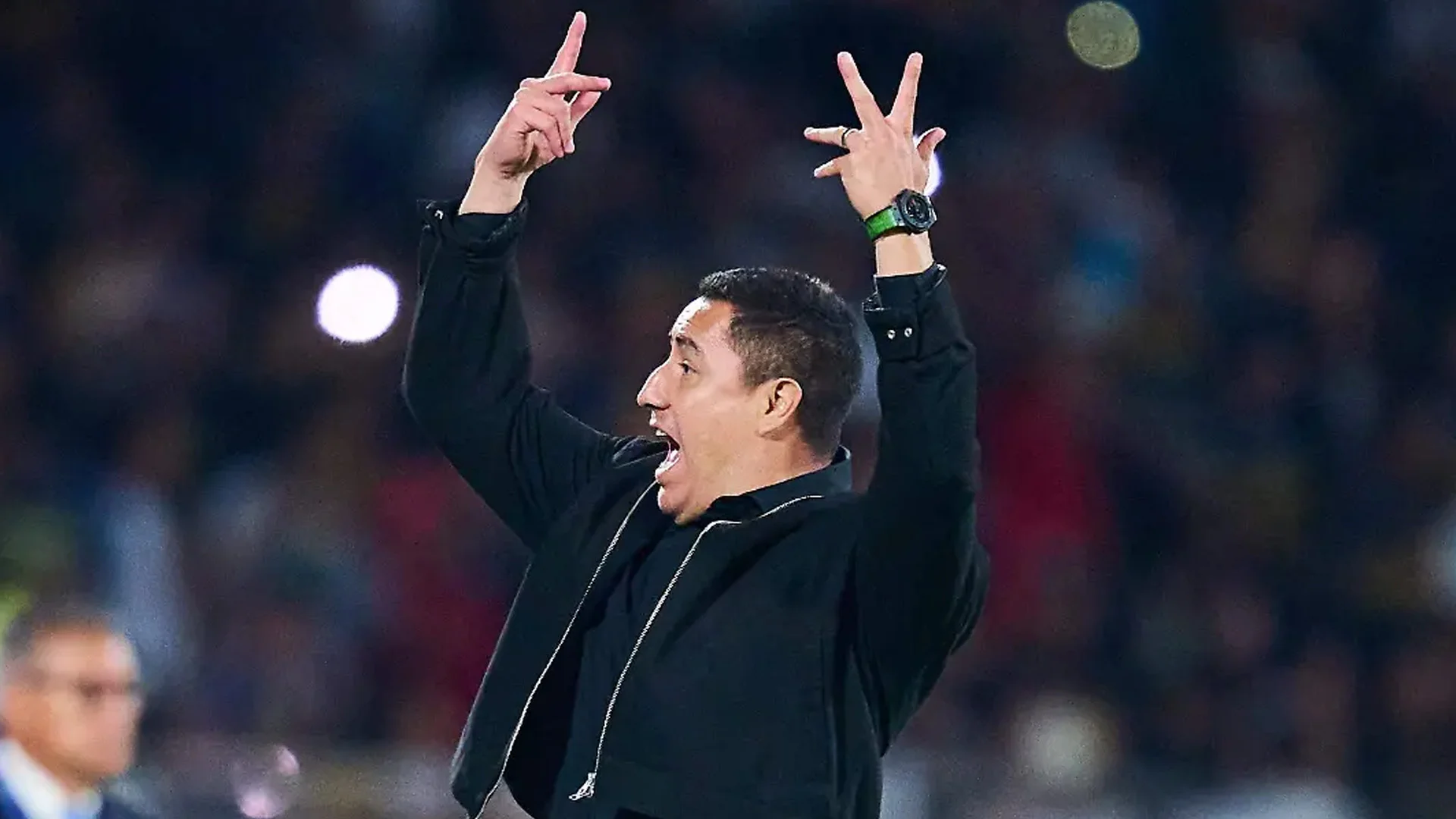 ¡Sorpresa en Pumas! Efraín Juárez apunta al extranjero y deja dudas en CU
