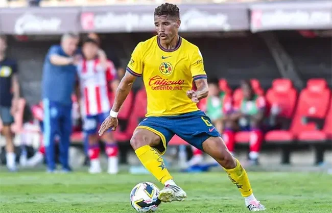 Anuncia América la baja de Jonathan dos Santos
