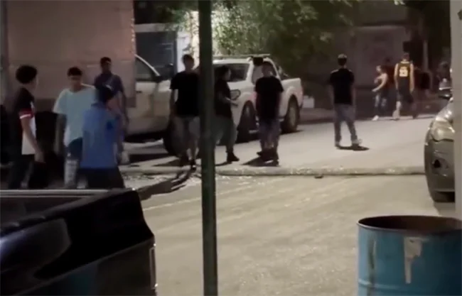 Pandillas arruinan fiesta de XV años, baile ballenato termina en bronca campal