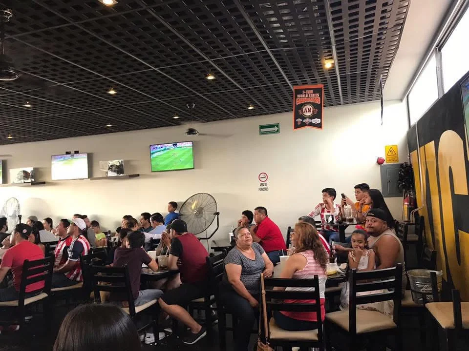 Arranca el Mundial entre dudas por transmisión de partidos en restaurantes de Torreón