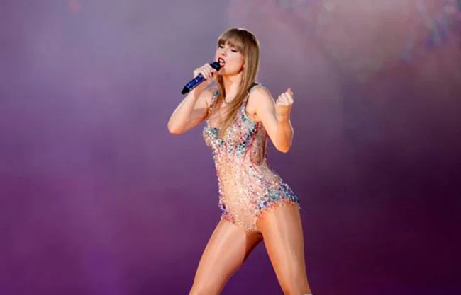 Taylor Swift ingresa en el Salón de la Fama de los Compositores