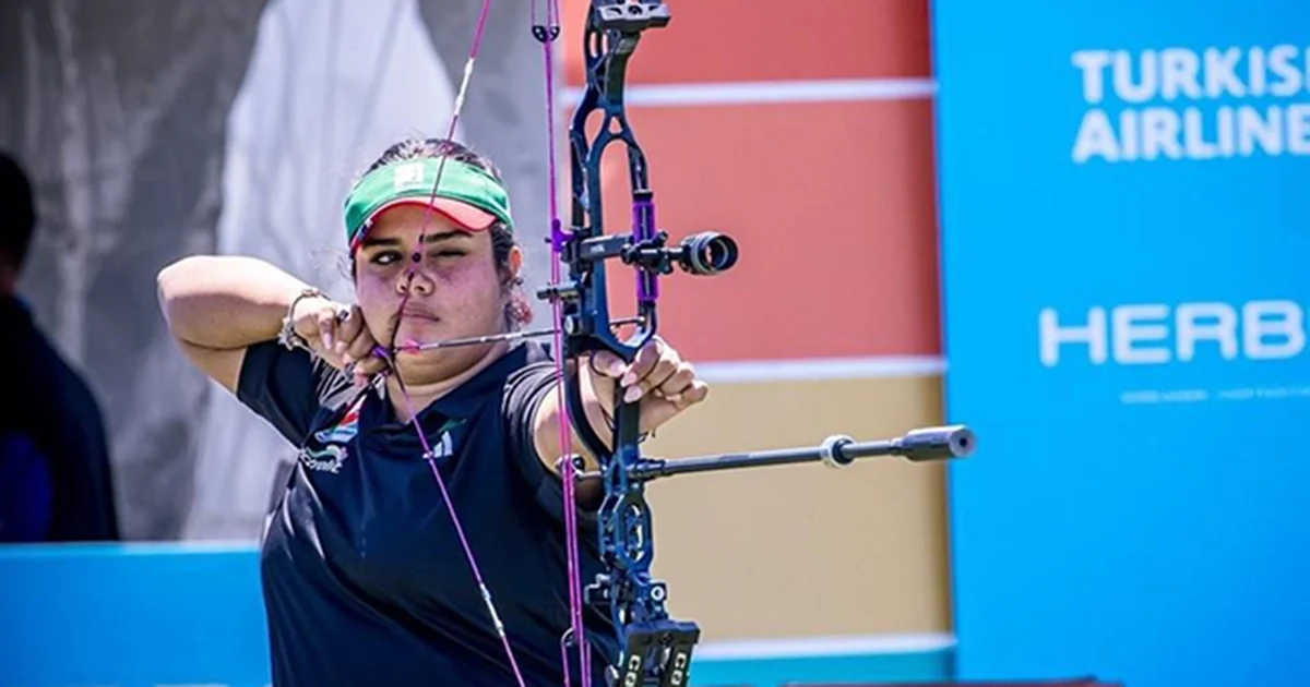 Andrea Becerra conquista el Oro en Mundial de Tiro con Arco