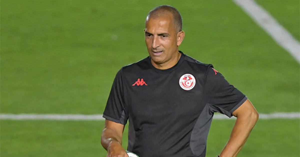 Túnez despide a su técnico en pleno Mundial tras goleada ante Suecia