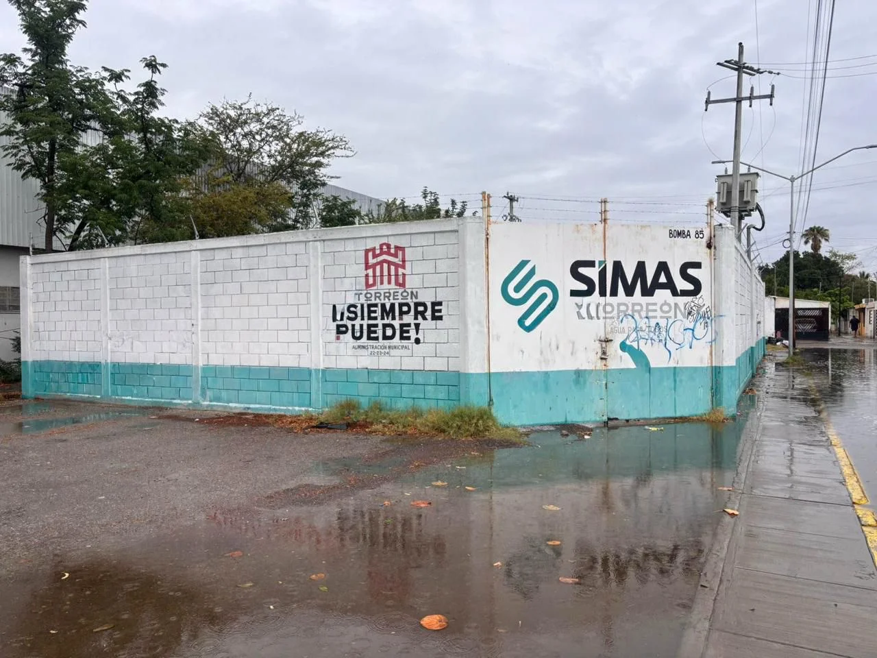 Simas Torreón realiza mantenimiento correctivo a bomba 85; prevén baja presión en siete colonias