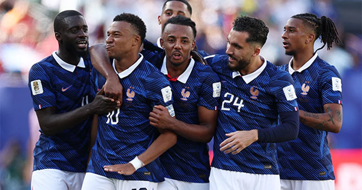 Con doblete de Mbappé, Francia vence 3-1 a Senegal en su debut en el Mundial