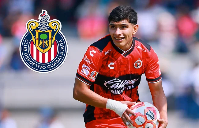 Kevin Castañeda llega a Guadalajara para firmar su contrato con Chivas