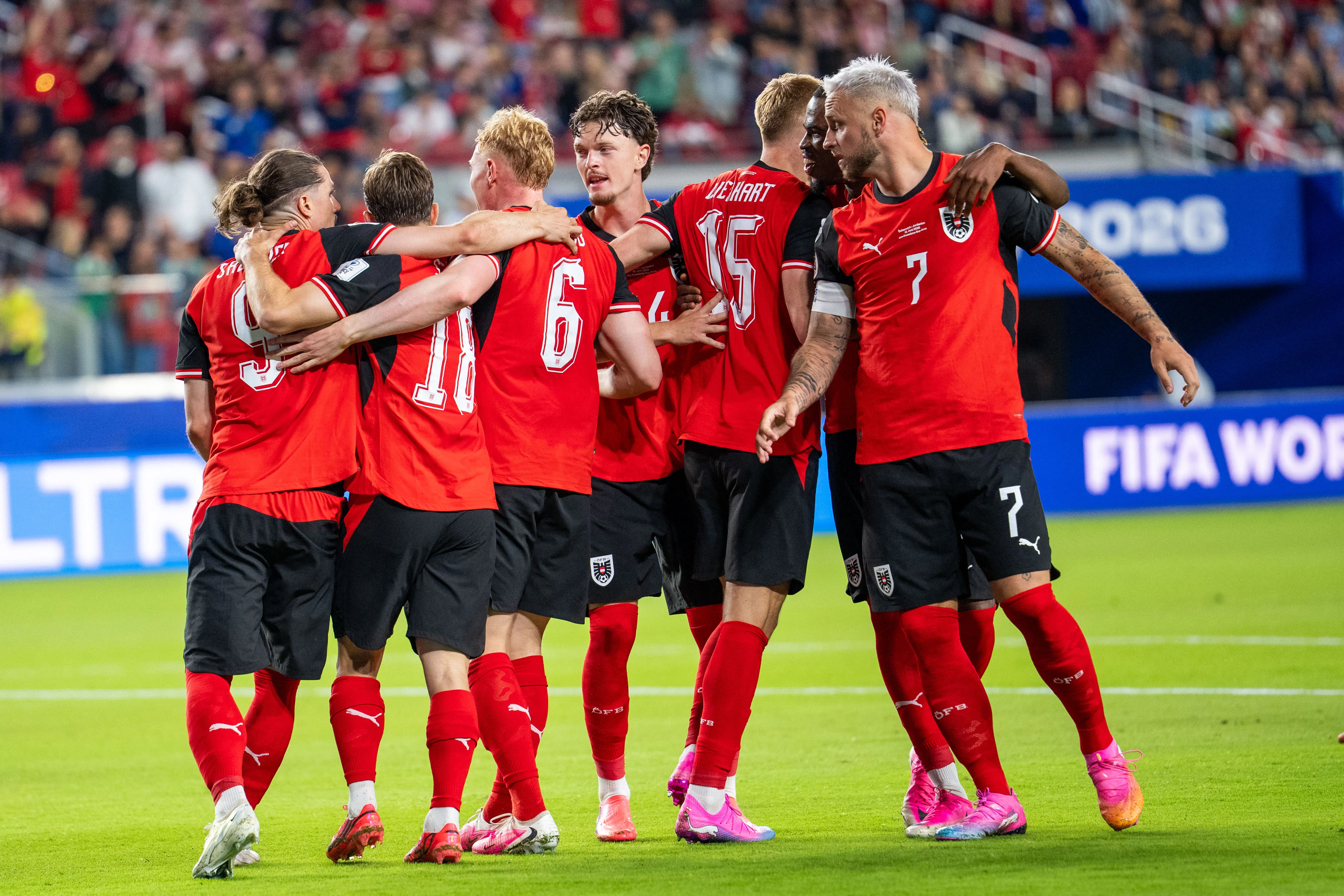 Austria derrota por 3-1 a Jordania en partido del Grupo J del Mundial
