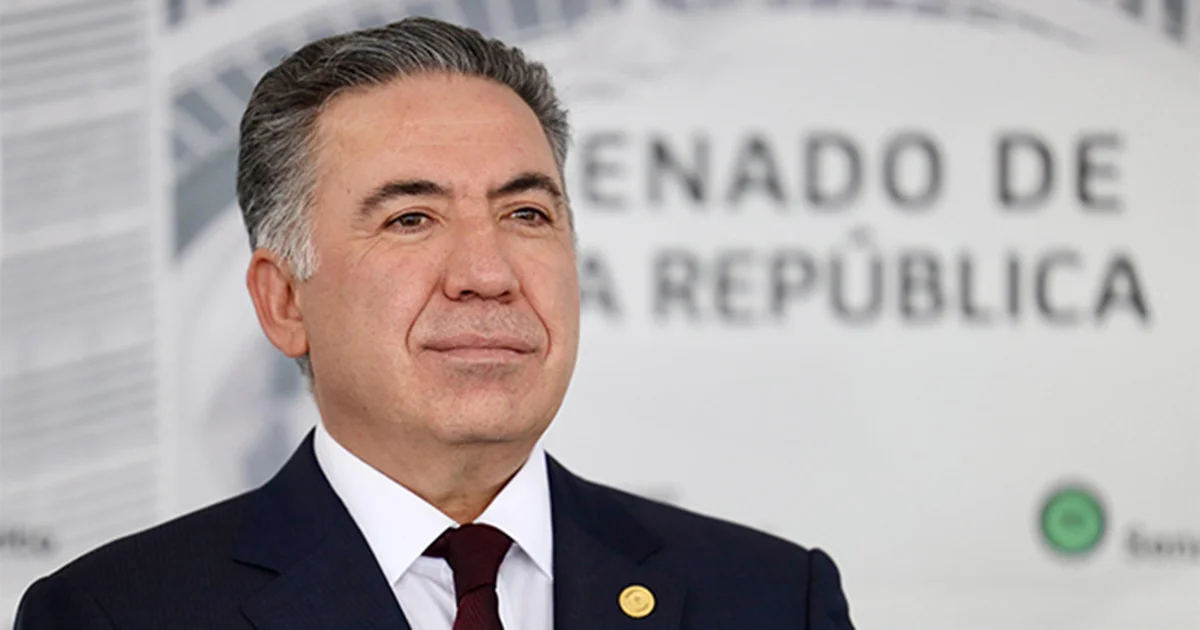 Inzunza no contenderá por gubernatura de Sinaloa; aclara que concluirá su cargo de senador en 2030