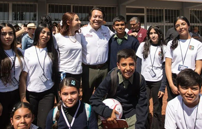 SEP prevé crear más de 65 mil nuevos espacios de bachillerato en 2026
