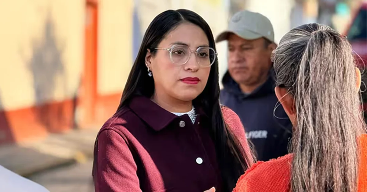 Alcaldesa acusada de fingir secuestro reclama medio millón de pesos a periodistas que hablaron de su caso