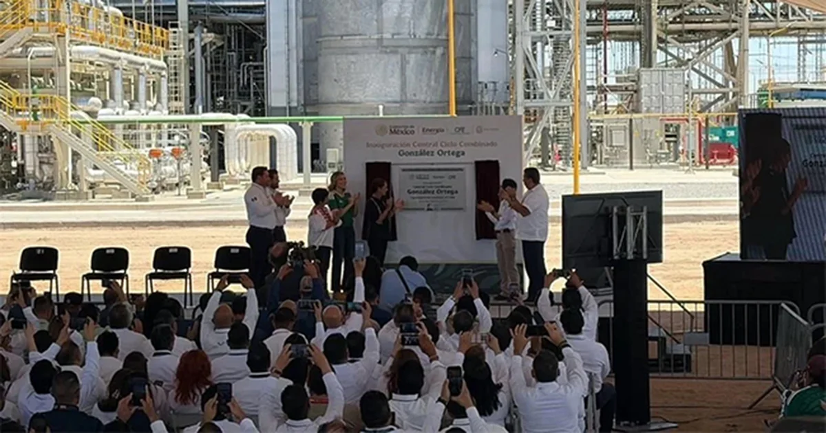 Inaugura Sheinbaum planta de la CFE en Mexicali