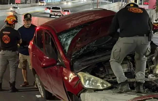 Uno de los accidentes se registró a la altura de la colonia Cerradas de Cumbres, cerca del cruce con Monte Everest.