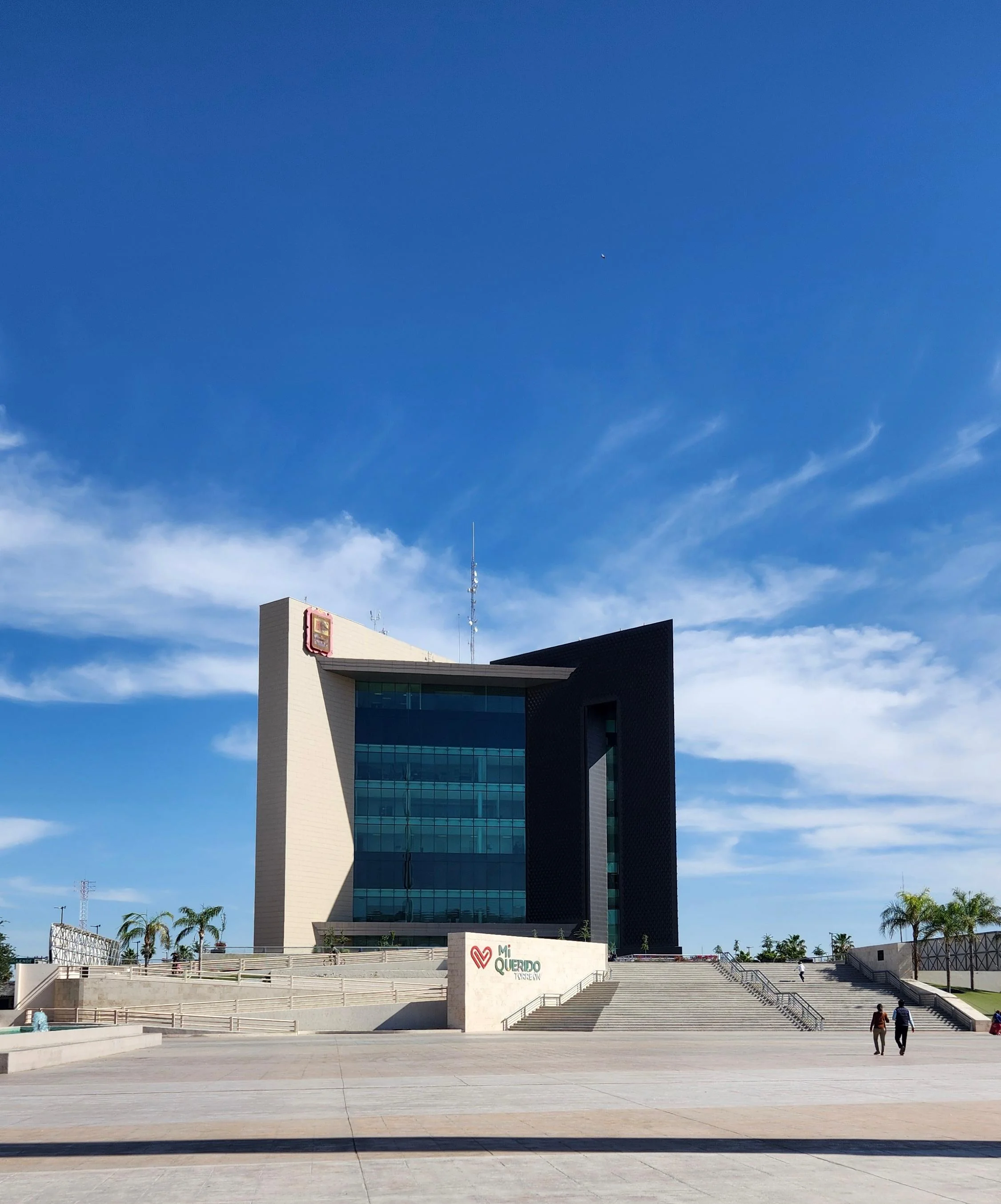 Torreón avanza en el proceso de entrega-recepción mientras Congreso define al alcalde sustituto