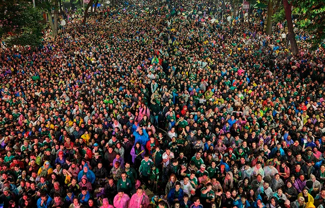 Tres personas perdieron la vida la noche del martes, en los festejos por el triunfo de México sobre Ecuador