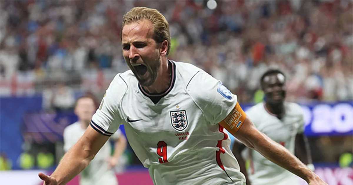 Los tantos de Kane en los minutos 75 y 86 dieron la vuelta.