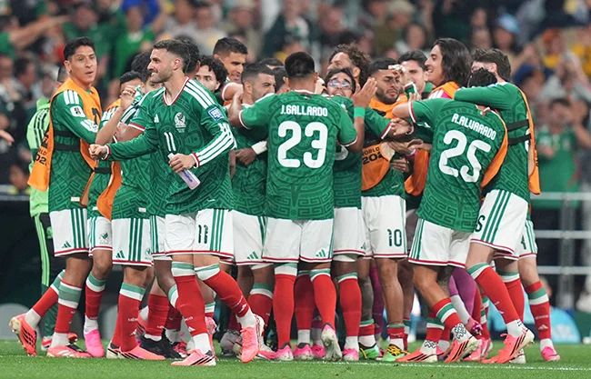 En un principio, el partido se jugaría a las 18:00 horas del domingo