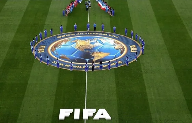 Por la mañana se difundió la versión sobre que el partido de la Selección Mexicana se adelantaría ante el pronóstico de tormentas eléctrica