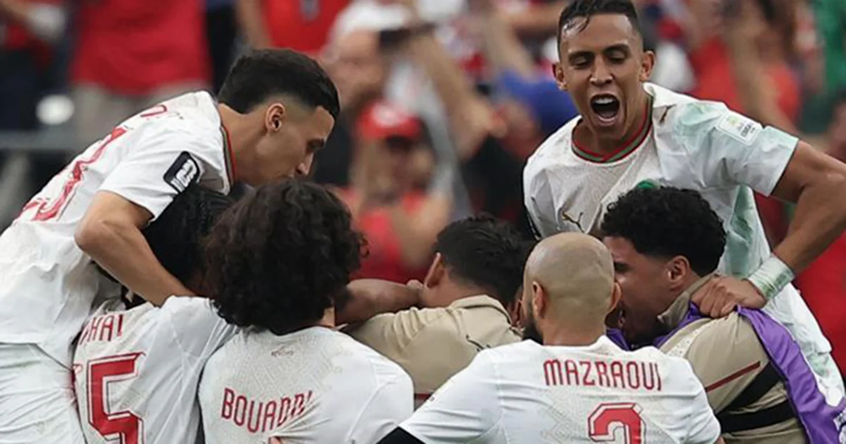 Marruecos derrota 3-0 a Canadá para avanzar a cuartos de final del Mundial; se despide el primero de los tres anfitriones