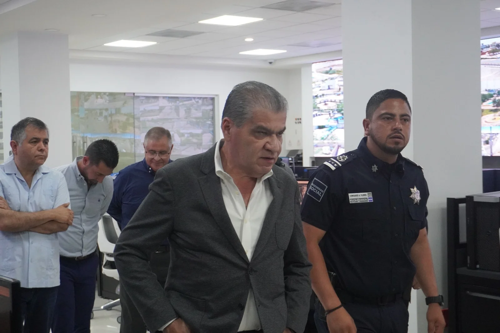 Alcalde de Torreón supervisa C2, revisa videovigilancia y anuncia más inversión para fortalecer la seguridad municipal.
