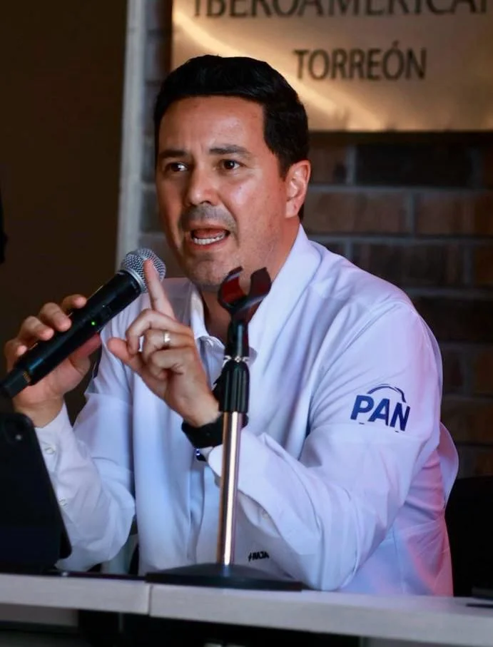 Diputado pide a CFE resolver apagones en Torreón, indemnizar daños y transparentar infraestructura eléctrica.