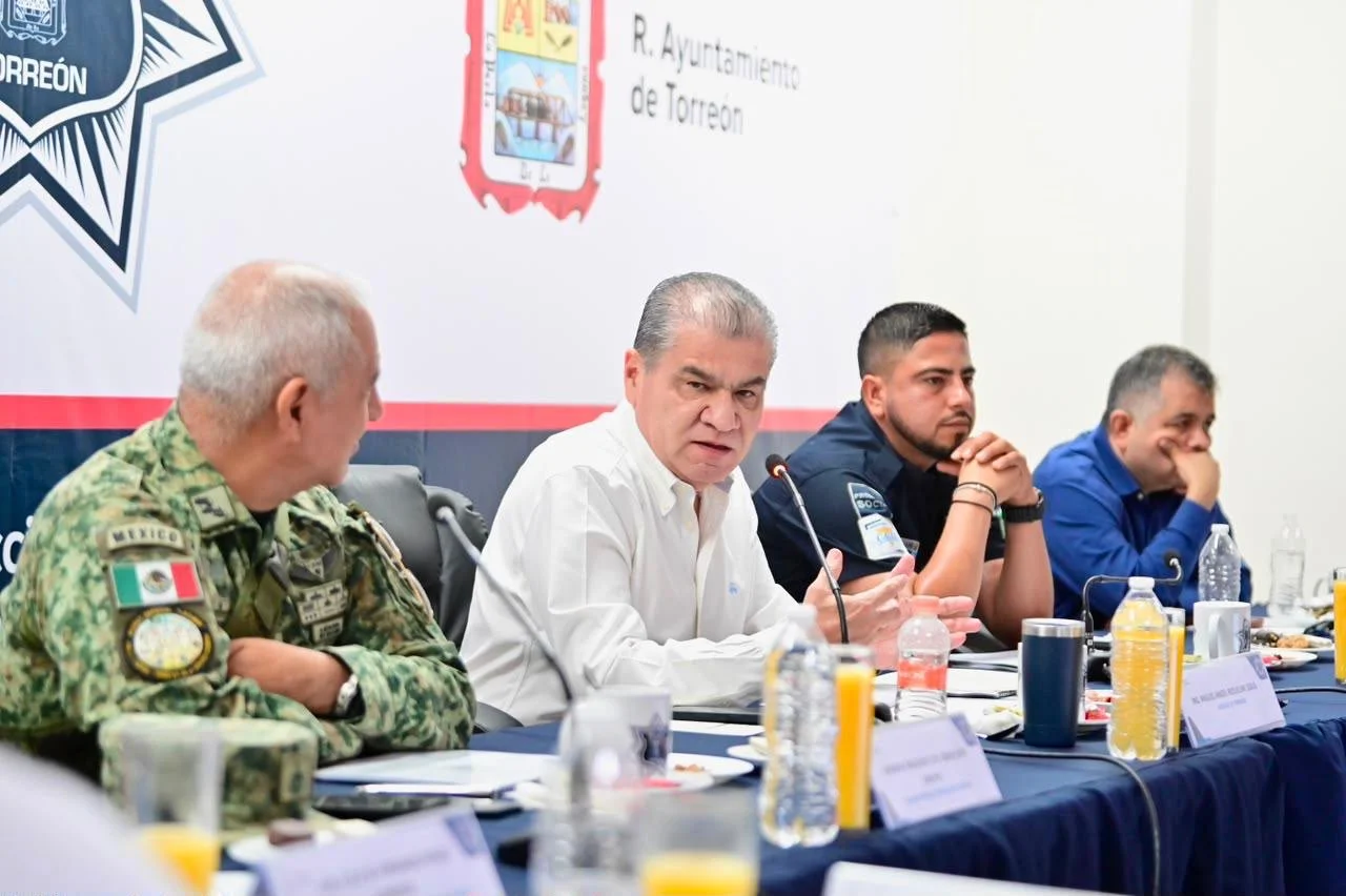 Riquelme encabeza primera reunión de seguridad municipal; acuerda reuniones semanales para reforzar estrategia y coordinación contra la delincuencia.
