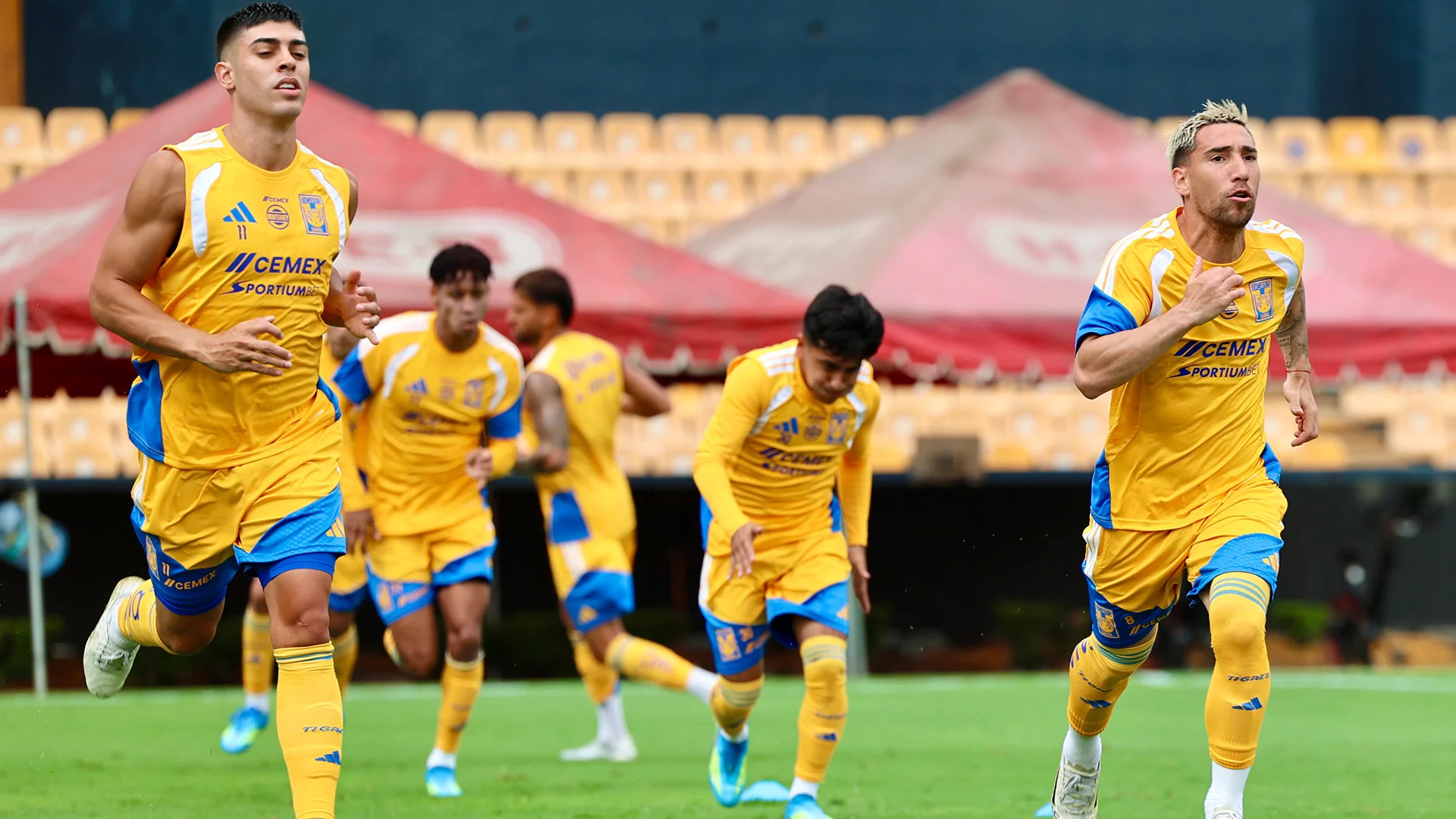 A pocos días del inicio del Apertura 2026, Tigres sigue sin anunciar refuerzos, lo que aumenta la incertidumbre entre la afición 'Felina'