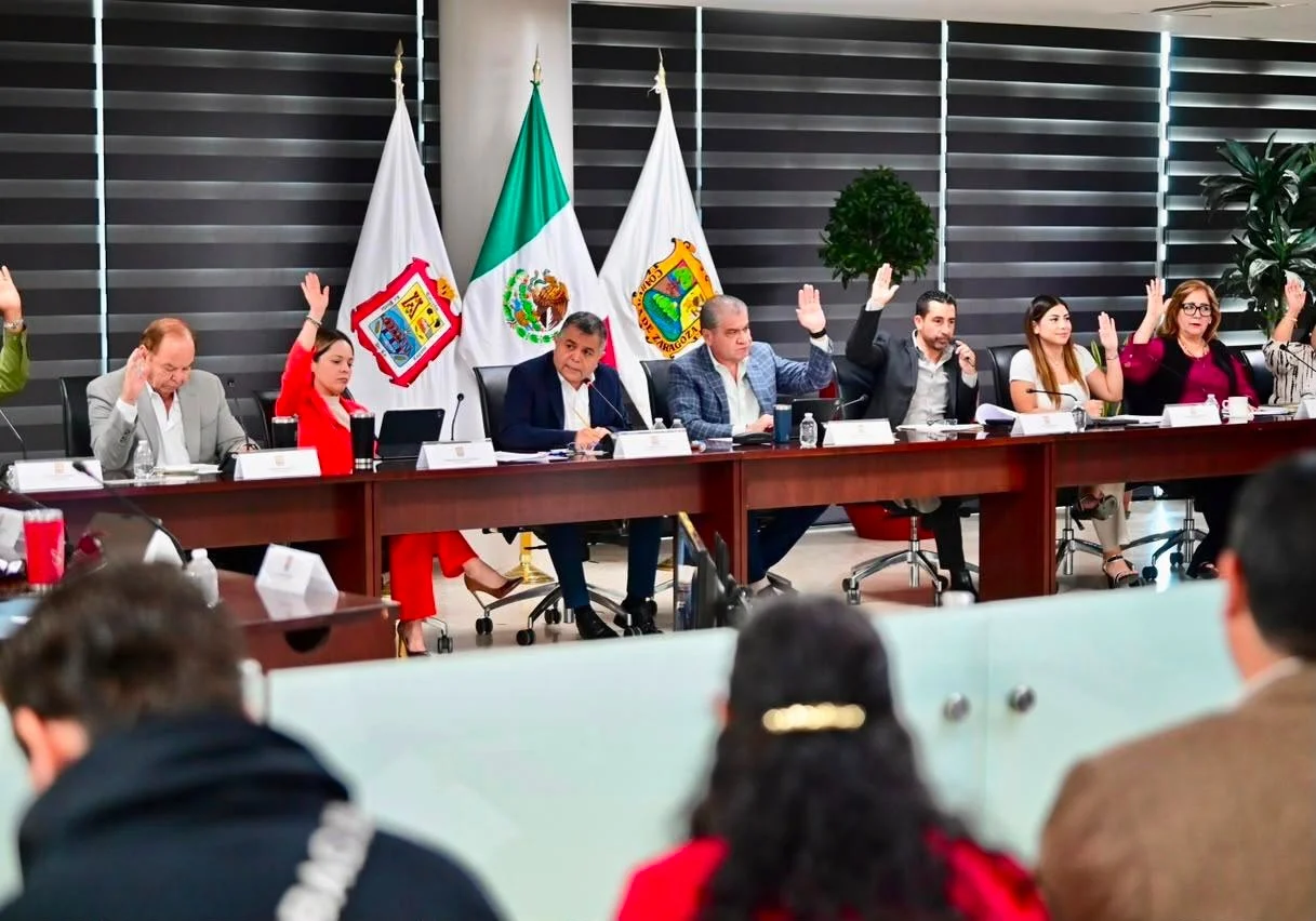 Cabildo de Torreón aprueba ajuste al presupuesto 2026 y facultades al alcalde para agilizar gestión y servicios.
