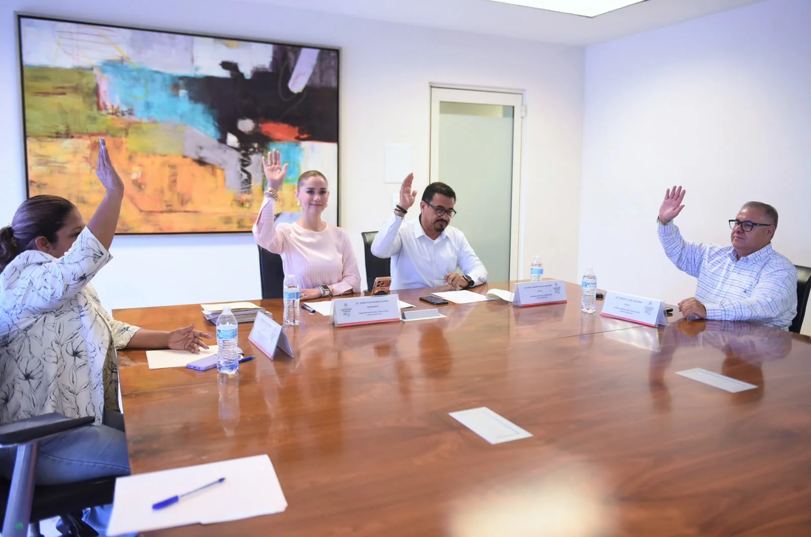 Revisan que establecimientos operen bajo la normativa municipal vigente