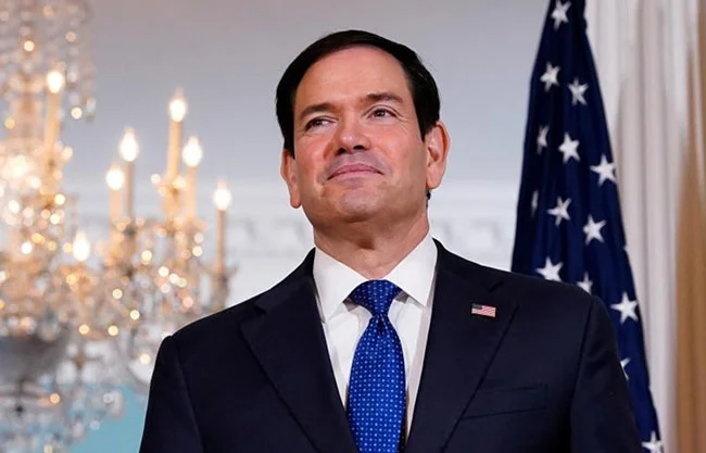 Marco Rubio acusa a Irán de usar el estrecho de Ormuz como chantaje global