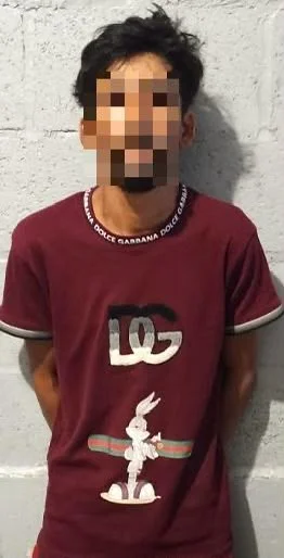 Detienen a hombre con presuntas dosis de cristal durante operativo en Gómez Palacio