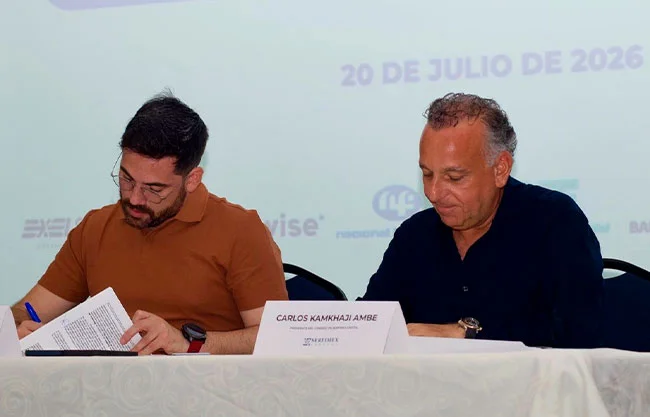 Alían a SEMA y Serfimex Capital para impulsar mil millones de pesos en proyectos solares en Quintana Roo