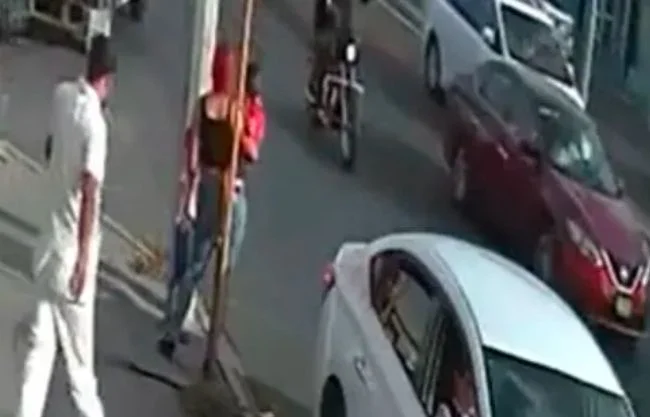 Video: Enfermero en Monterrey atropella a mujer y a sus dos hijos