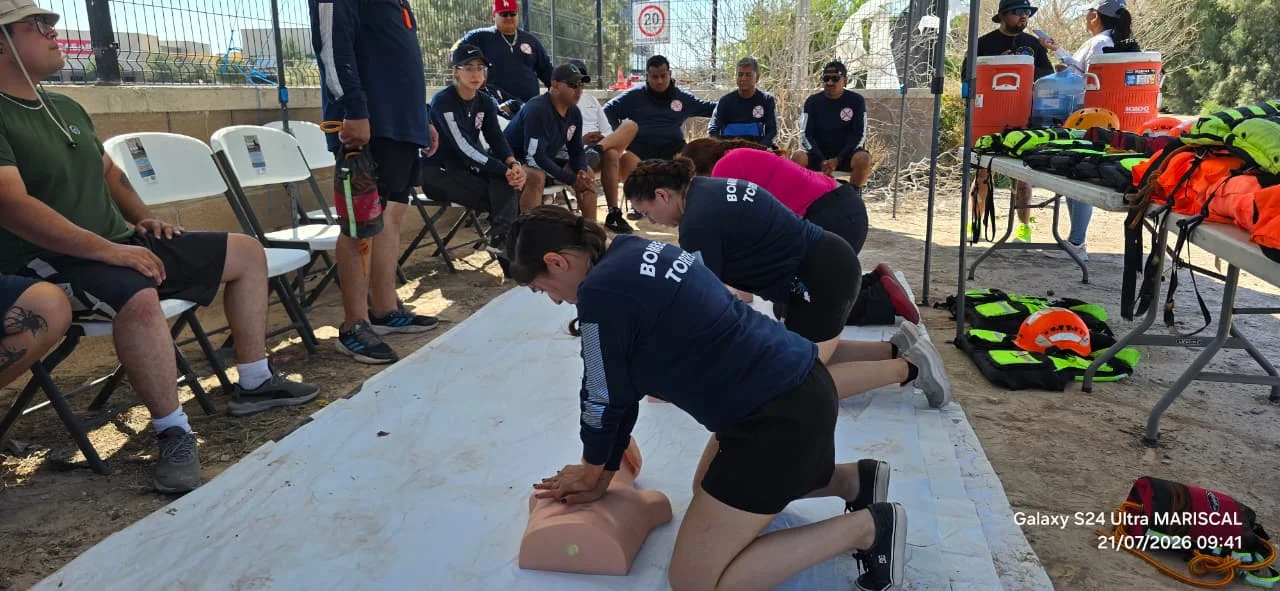 Bomberos de Torreón refuerzan capacitación para rescates en aguas rápidas ante temporada de lluvias