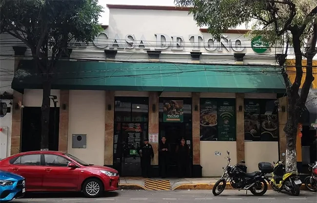 La Casa de Toño podría venderse por más de 400 millones de dólares